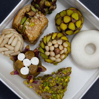 Mix Box of Traditions Tunisian Sweet.